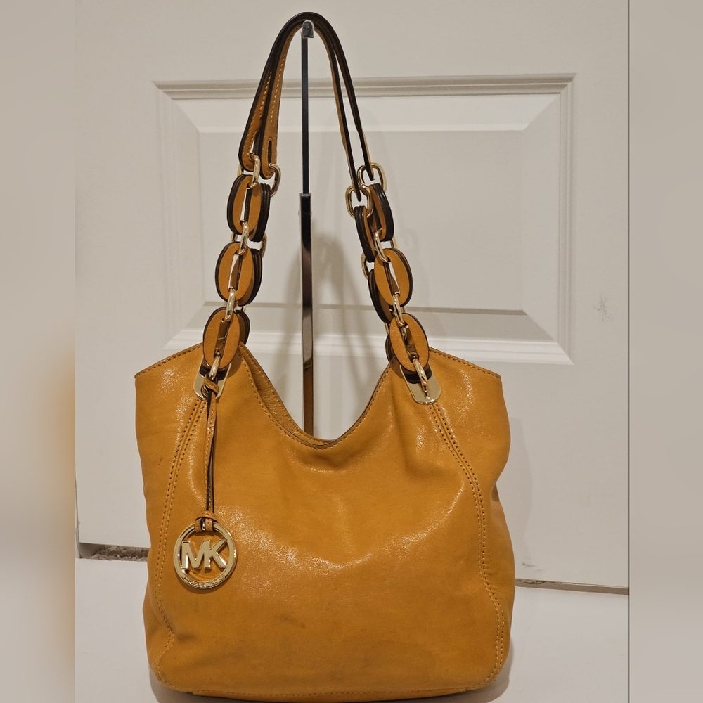 🦋Michael Kors Shoulder Bag